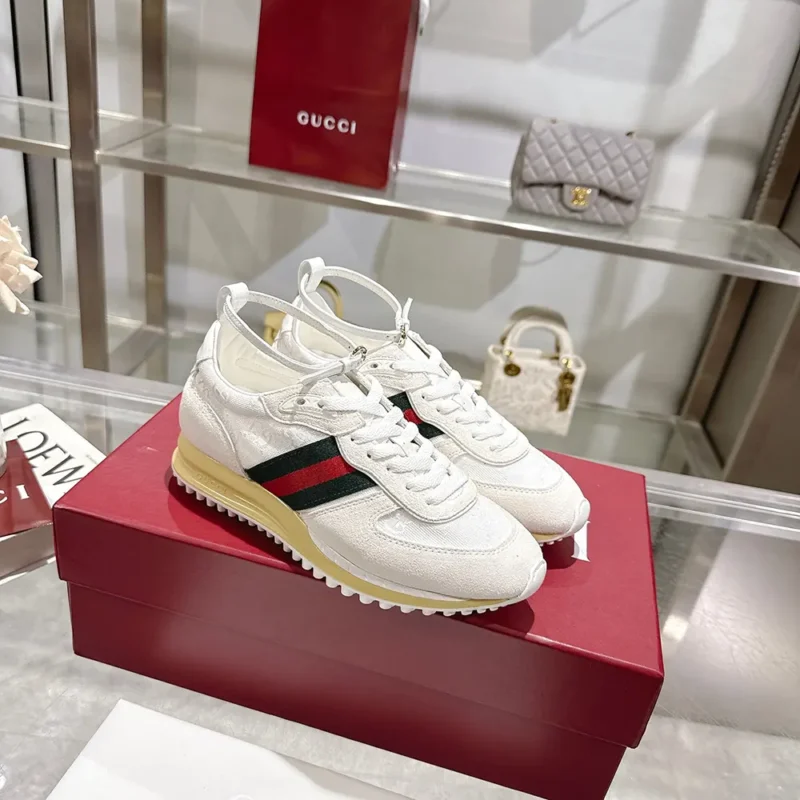 Gucci Unisex Re-Motion Sneaker-Red 832918AAEZM