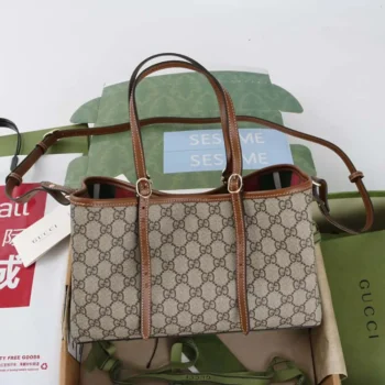 Gucci Women GG Emblem Medium Tote Bag-Brown ‎815214FAD6L9758