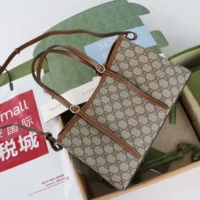 Gucci Women GG Emblem Medium Tote Bag-Brown ‎815214FAD6L9758