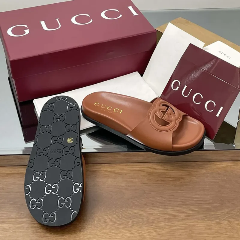 Gucci Women Interlocking G Slide Sandal-Brown 816334US000