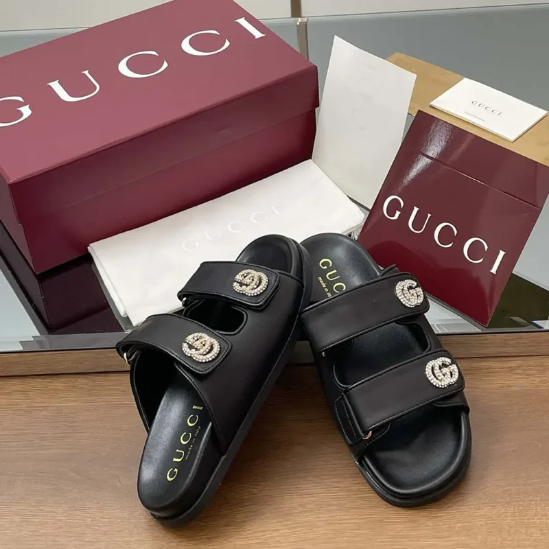 Gucci Women Sandal with Crystals-Black 816633AAEKU1000
