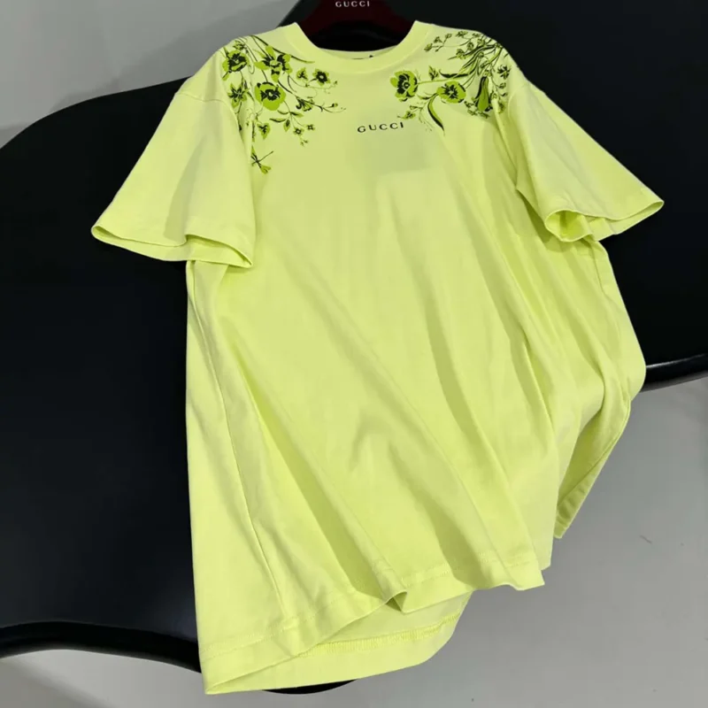 Gucci Women Soft Cotton Jersey T-shirt with Print 837959XJHG1