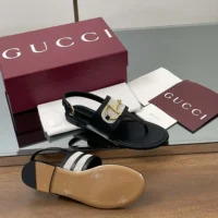 Gucci Women Thong Sandal with Horsebit-Black 834431AAEZJ