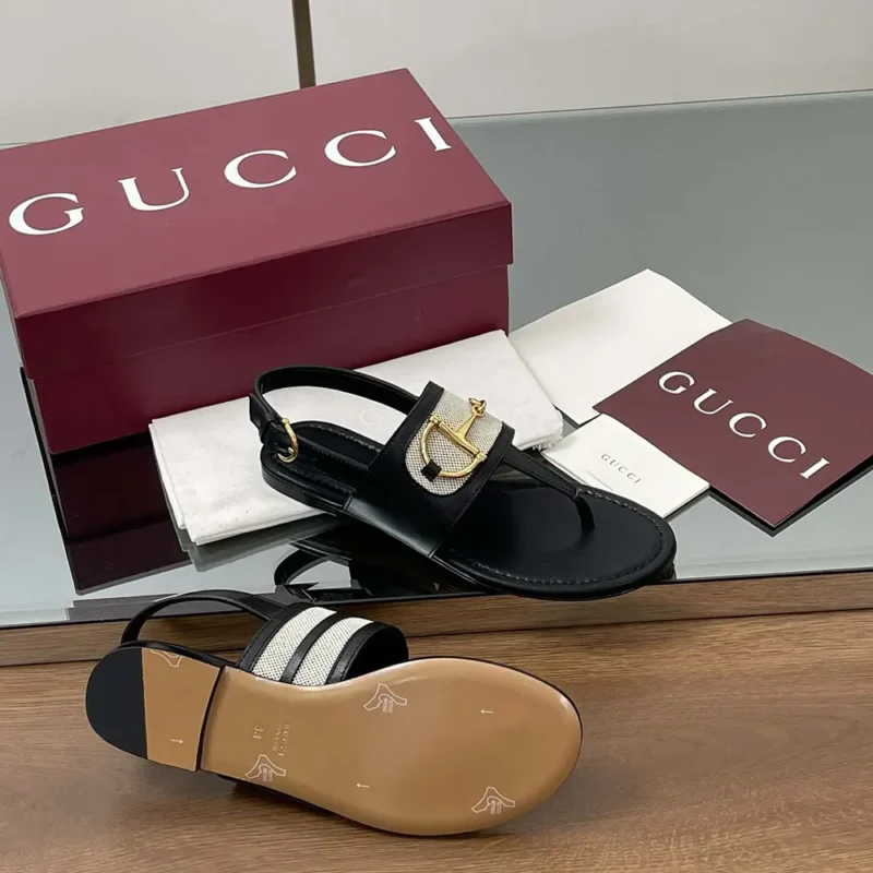 Gucci Women Thong Sandal with Horsebit-Black 834431AAEZJ