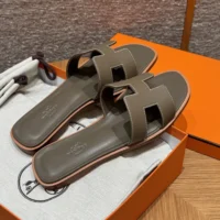 Hermes Women Oran Sandal-Dark Brown H202272Z