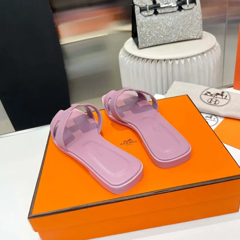 Hermes Women Oran Sandal-Light Purple H202230Z