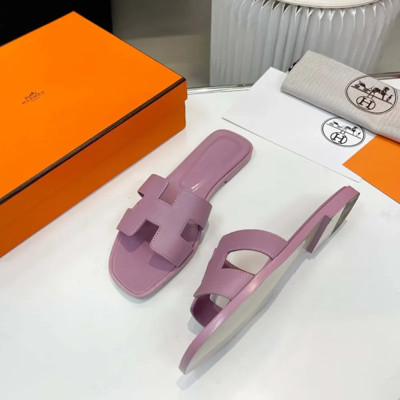 Hermes Women Oran Sandal-Light Purple H202230Z